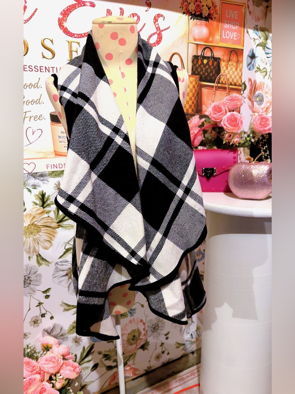 Lizzie’s Boutique Black & White Plaid Open Front Wrap Vest